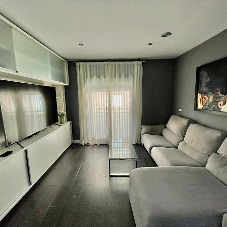 Moderno Apartamento Con Plaza De Garaje En Pleno Centro De Almería Buitenkant foto