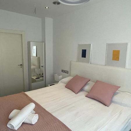 Moderno Apartamento Con Plaza De Garaje En Pleno Centro De Almería Buitenkant foto